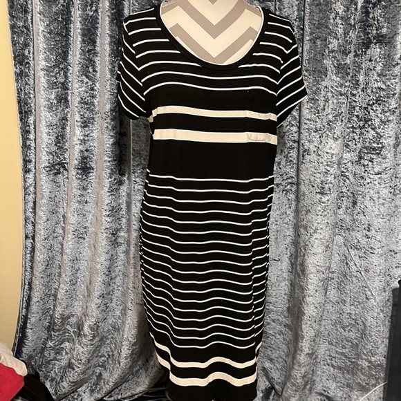 Black & Cream Striped Merona Dress - Size Large - Picture 2 of 7